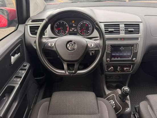 VOLKSWAGEN-FOX-1.6 MSI TOTAL FLEX CONNECT 4P MANUAL VOLKSWAGEN-FOX-2017