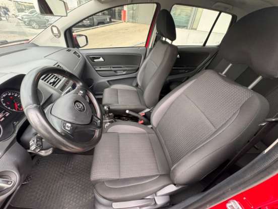 VOLKSWAGEN-FOX-1.6 MSI TOTAL FLEX CONNECT 4P MANUAL VOLKSWAGEN-FOX-2017