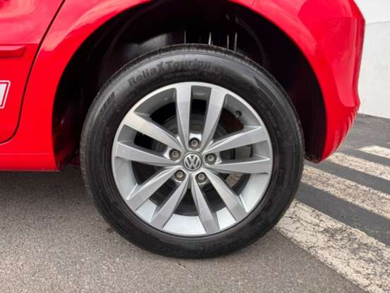VOLKSWAGEN-FOX-1.6 MSI TOTAL FLEX CONNECT 4P MANUAL VOLKSWAGEN-FOX-2017