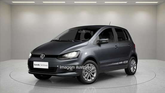 VOLKSWAGEN-FOX-2021