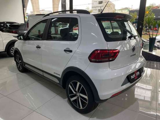 VOLKSWAGEN-FOX-1.6 MSI TOTAL FLEX XTREME 4P MANUAL VOLKSWAGEN-FOX-2021