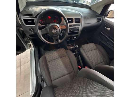 VOLKSWAGEN-FOX-1.6 MSI TRENDLINE 8V FLEX 4P MANUAL VOLKSWAGEN-FOX-2014