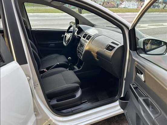 VOLKSWAGEN-FOX-1.6 MSI TRENDLINE 8V FLEX 4P MANUAL VOLKSWAGEN-FOX-2018