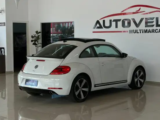 VOLKSWAGEN-FUSCA-2013