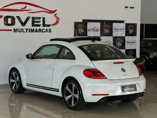 VOLKSWAGEN-FUSCA-2013