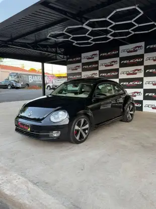 VOLKSWAGEN-FUSCA-2012