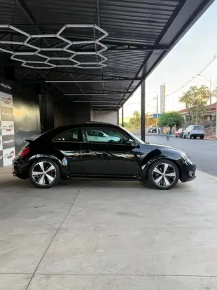 VOLKSWAGEN-FUSCA-2012