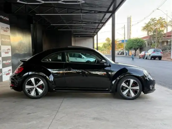 VOLKSWAGEN-FUSCA-2.0 TSI 16V GASOLINA 2P AUTOMÁTICO VOLKSWAGEN-FUSCA-2012