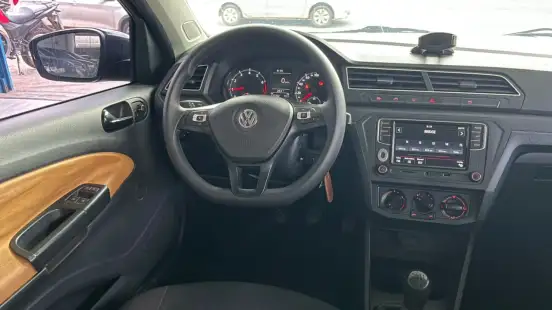 VOLKSWAGEN-GOL-2020