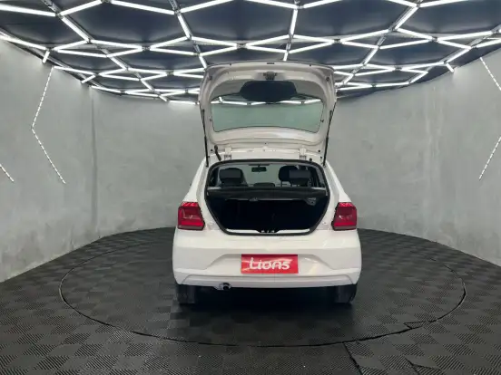 VOLKSWAGEN-GOL-2022