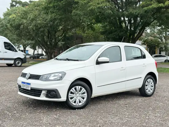 VOLKSWAGEN-GOL-2017