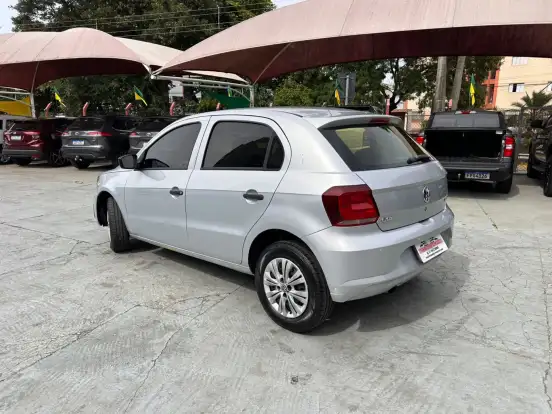 VOLKSWAGEN-GOL-2016