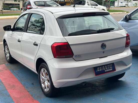 VOLKSWAGEN-GOL-2019