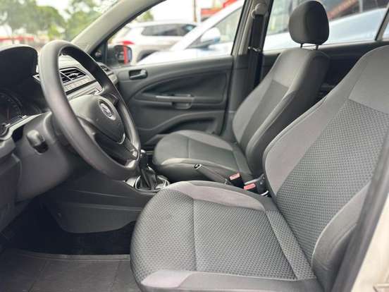 VOLKSWAGEN-GOL-1.0 12V MPI TOTALFLEX 4P MANUAL VOLKSWAGEN-GOL-2019