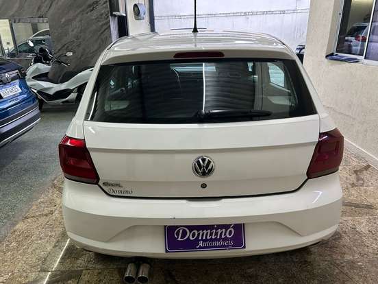 VOLKSWAGEN-GOL-1.0 12V MPI TOTALFLEX 4P MANUAL VOLKSWAGEN-GOL-2022