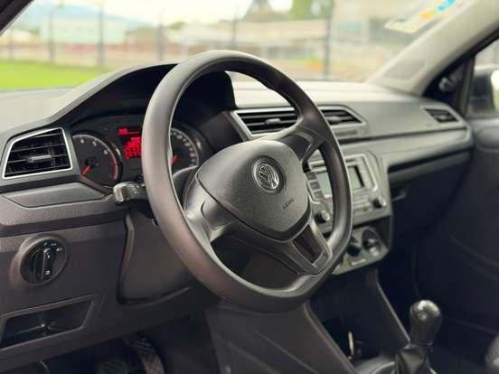VOLKSWAGEN-GOL-2022
