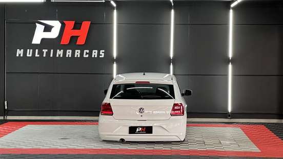 VOLKSWAGEN-GOL-2022