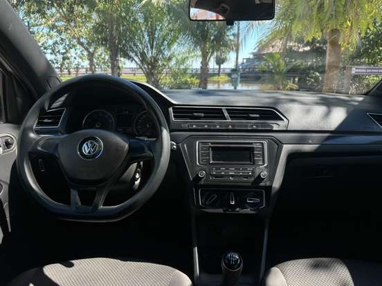 VOLKSWAGEN-GOL-2017