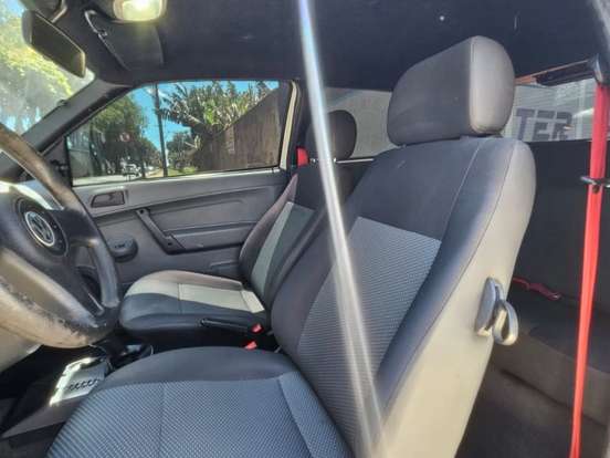 VOLKSWAGEN-GOL-1.0 MI 8V FLEX 2P MANUAL G.IV VOLKSWAGEN-GOL-2012