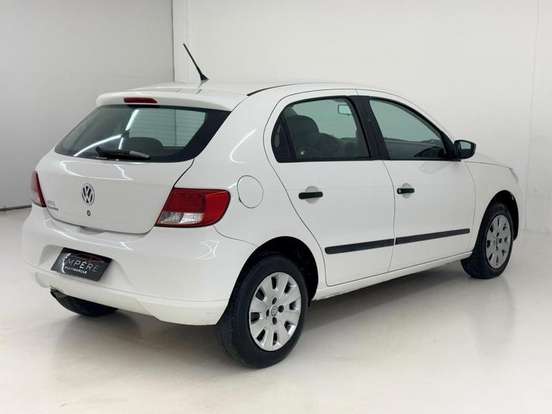 VOLKSWAGEN-GOL-1.0 MI 8V FLEX 4P MANUAL G.IV VOLKSWAGEN-GOL-2009