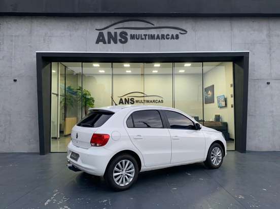 VOLKSWAGEN-GOL-2014