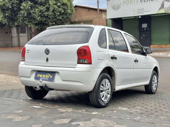 VOLKSWAGEN-GOL-2013