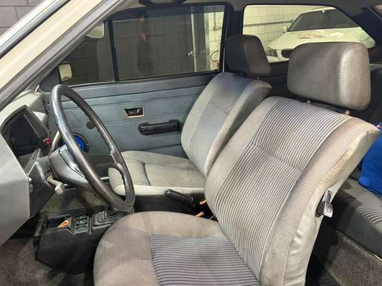 VOLKSWAGEN-GOL-1.6 CL 8V ÁLCOOL 2P MANUAL VOLKSWAGEN-GOL-1992