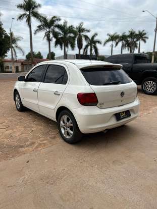 VOLKSWAGEN-GOL-1.6 MI 8V FLEX 4P MANUAL G.V VOLKSWAGEN-GOL-2013