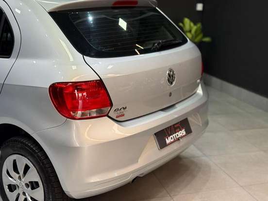 VOLKSWAGEN-GOL-2013