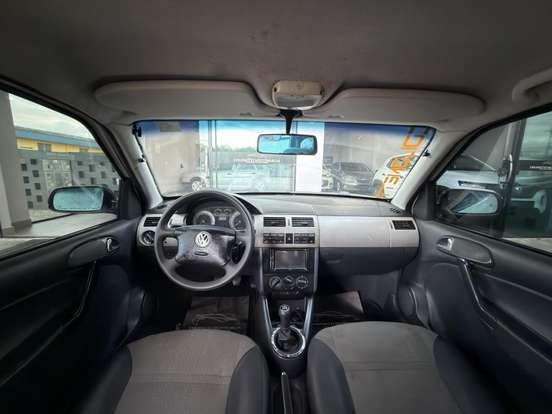 VOLKSWAGEN-GOL-1.6 MI RALLYE 8V FLEX 4P MANUAL G.III VOLKSWAGEN-GOL-2004