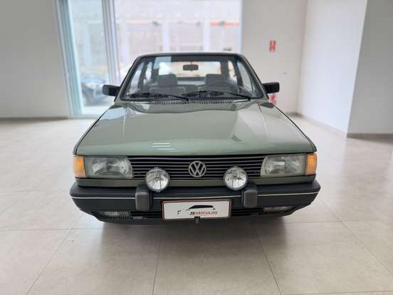 VOLKSWAGEN-GOL-1993