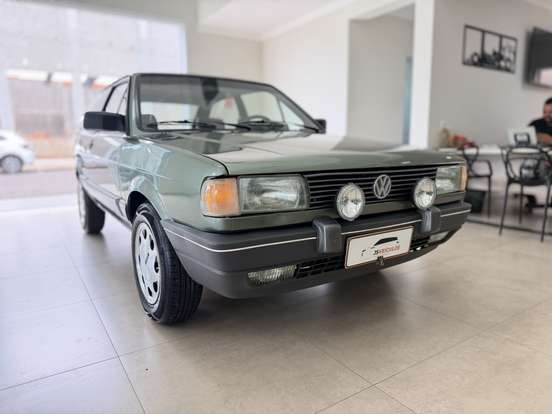 VOLKSWAGEN-GOL-1993
