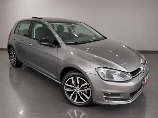 VOLKSWAGEN-GOLF-1.4 TSI HIGHLINE 16V GASOLINA 4P AUTOMÁTICO VOLKSWAGEN-GOLF-2014