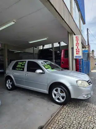 VOLKSWAGEN-GOLF-2008