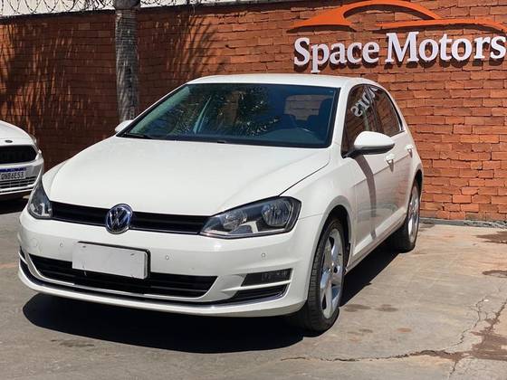 VOLKSWAGEN GOLF 1.4 TSI HIGHLINE 16V GASOLINA 4P AUTOMÁTICO