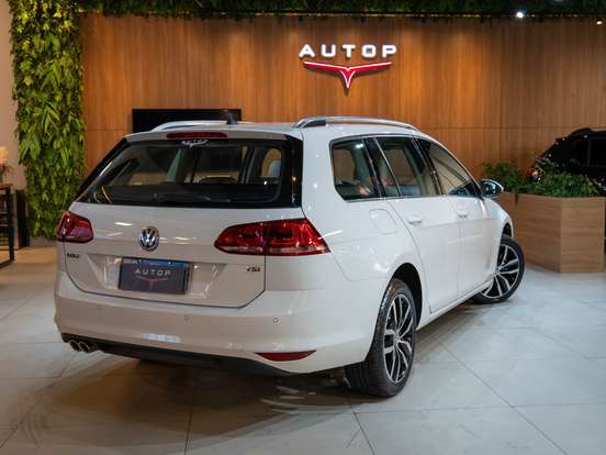 VOLKSWAGEN-GOLF-2016