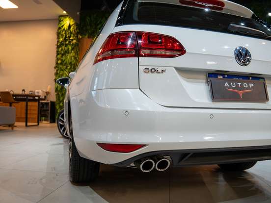 VOLKSWAGEN-GOLF-2016