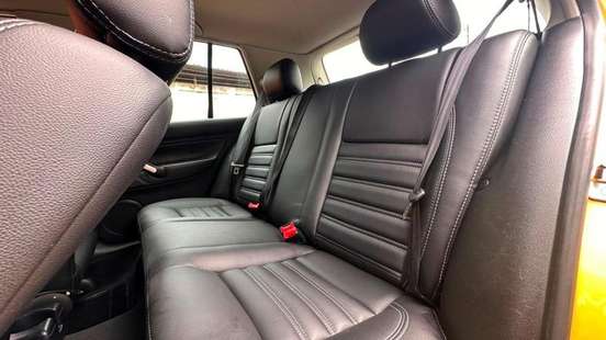 VOLKSWAGEN-GOLF-1.6 MI 8V FLEX 4P MANUAL VOLKSWAGEN-GOLF-2009