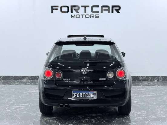 VOLKSWAGEN-GOLF-2012