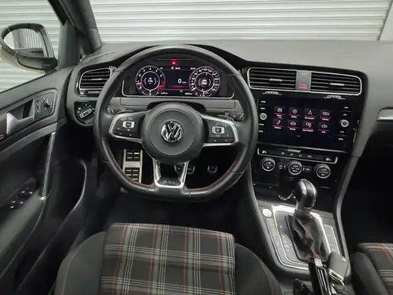 VOLKSWAGEN-GOLF-2.0 350 TSI GASOLINA GTI DSG VOLKSWAGEN-GOLF-2019
