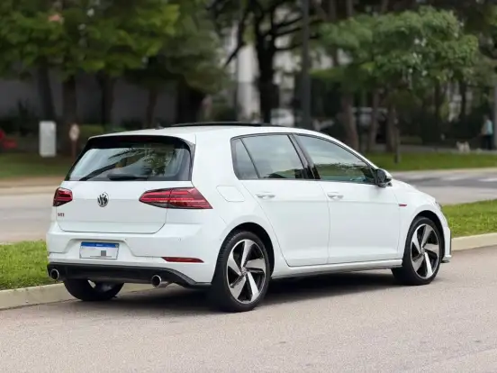 VOLKSWAGEN-GOLF-2.0 350 TSI GASOLINA GTI DSG VOLKSWAGEN-GOLF-2018