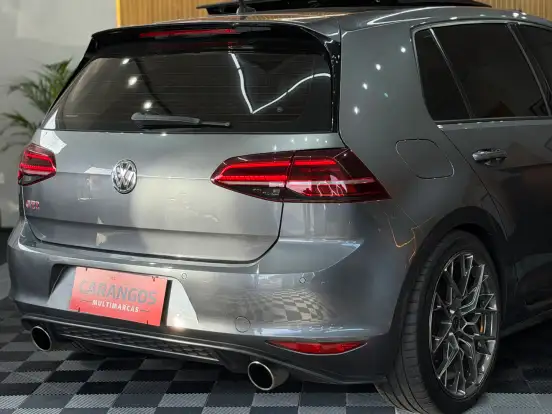 VOLKSWAGEN-GOLF-2.0 TSI GTI 16V TURBO GASOLINA 4P AUTOMÁTICO VOLKSWAGEN-GOLF-2017