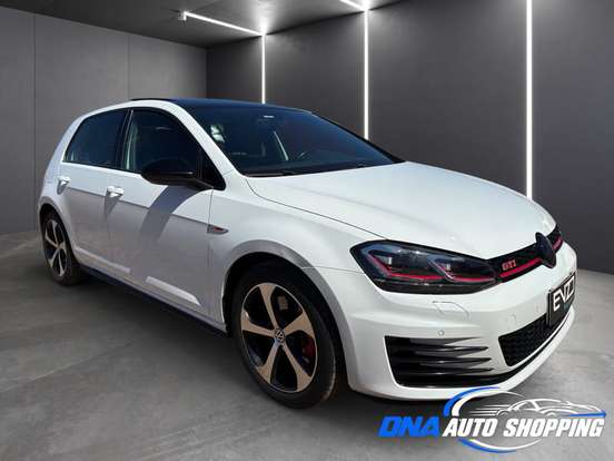 VOLKSWAGEN-GOLF-2.0 TSI GTI 16V TURBO GASOLINA 4P AUTOMÁTICO VOLKSWAGEN-GOLF-2014