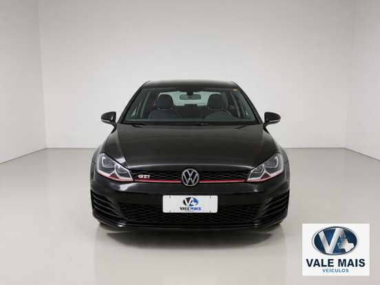 VOLKSWAGEN-GOLF-2013
