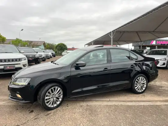 VOLKSWAGEN-JETTA-1.4 16V TSI COMFORTLINE GASOLINA 4P TIPTRONIC VOLKSWAGEN-JETTA-2016