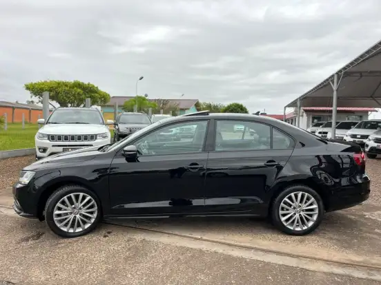 VOLKSWAGEN-JETTA-1.4 16V TSI COMFORTLINE GASOLINA 4P TIPTRONIC VOLKSWAGEN-JETTA-2016