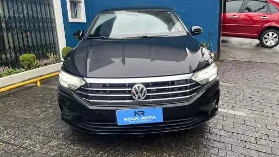 VOLKSWAGEN-JETTA-2018