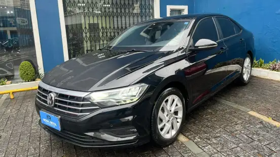 VOLKSWAGEN-JETTA-2018