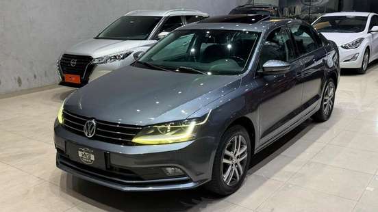 VOLKSWAGEN-JETTA-2017