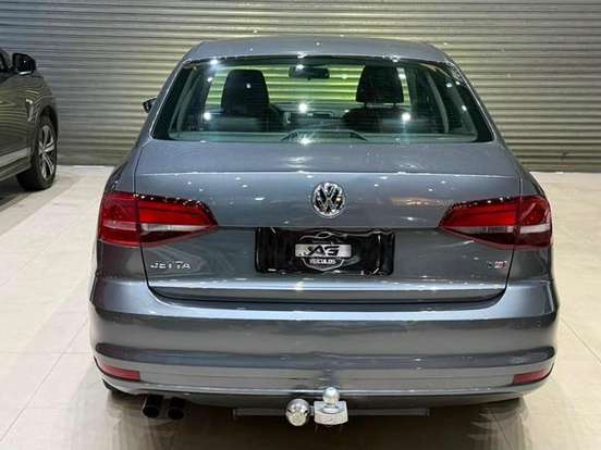 VOLKSWAGEN-JETTA-1.4 16V TSI COMFORTLINE GASOLINA 4P TIPTRONIC VOLKSWAGEN-JETTA-2017